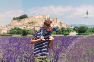 remote work schedule with kids in France